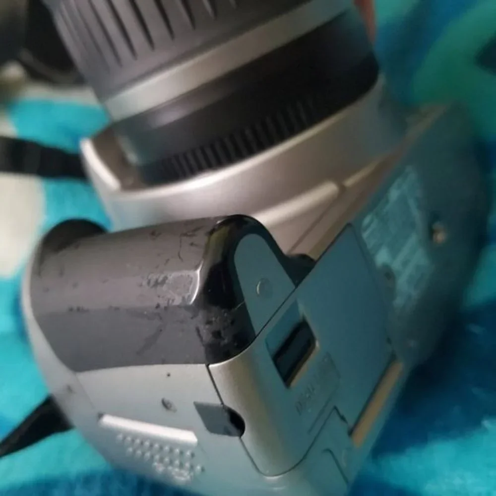 Canon EOS Digital Rebel XT EFS 18-55‎ mm